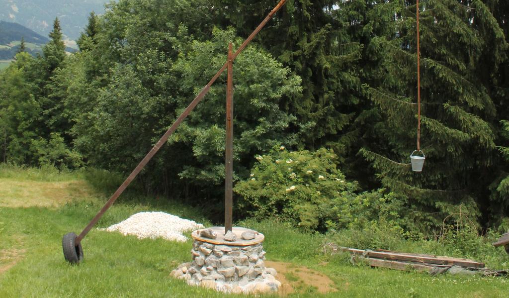 Art-Lodge Kunstpension Afritz Exteriör bild