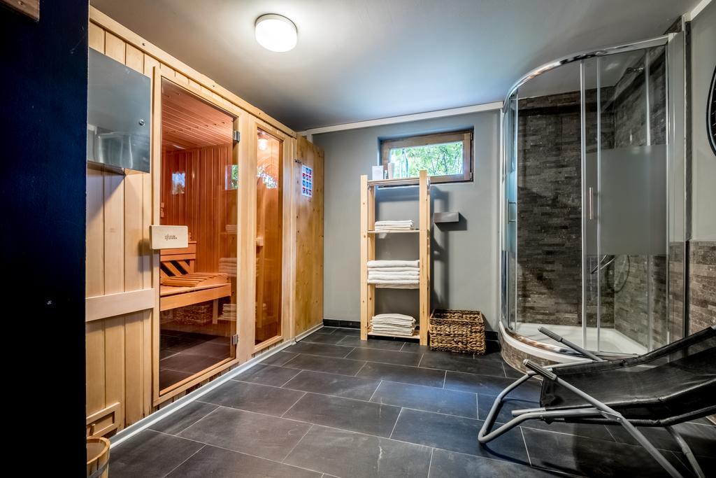 Art-Lodge Kunstpension Afritz Exteriör bild
