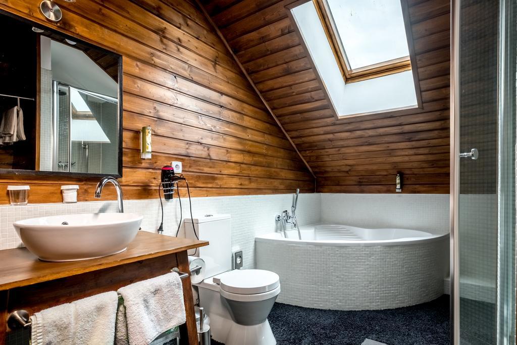 Art-Lodge Kunstpension Afritz Exteriör bild