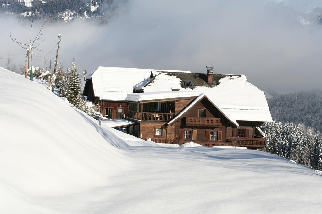 Art-Lodge Kunstpension Afritz Exteriör bild