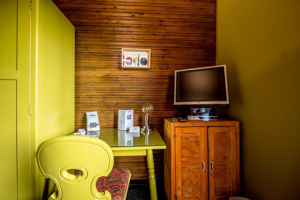 Art-Lodge Kunstpension Afritz Exteriör bild